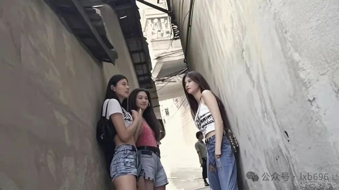 御姐vs熟女，谁更能让你心潮澎湃！